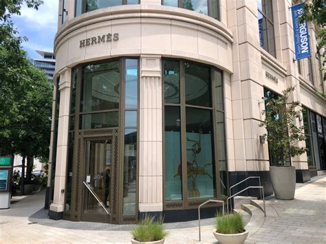 hermes skyline plaza|HERMES opens new store in Atlanta at Phipps Plaza.